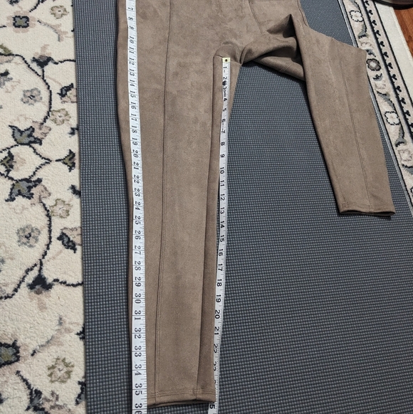 SPANX Faux Suede Leggings - Picture 6 of 8